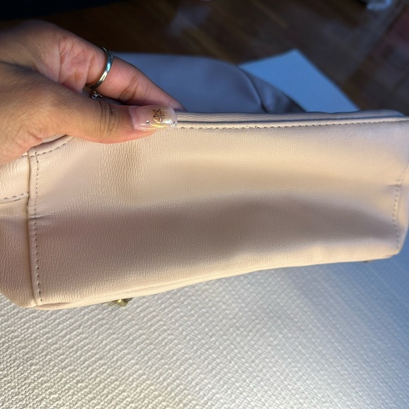 Cream Michael Kors Bookbag - Picture 2 of 4